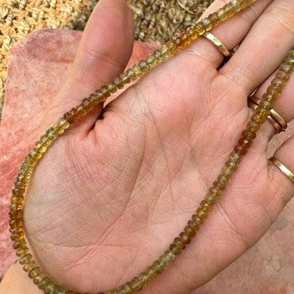 Handmade gradient gemstone green grossular garnet necklace - Picture 8 of 16